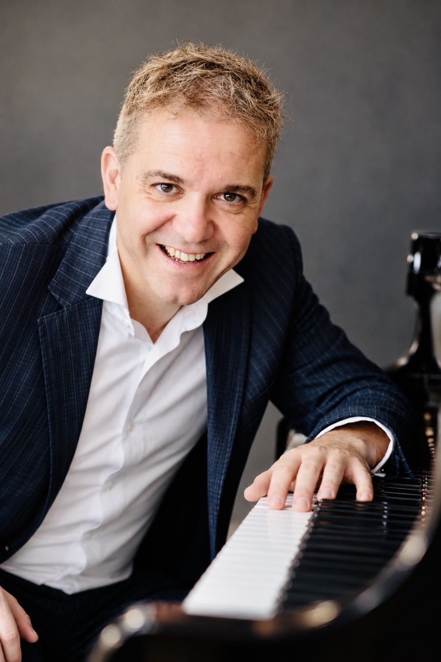 Massimo Salotti al pianoforte